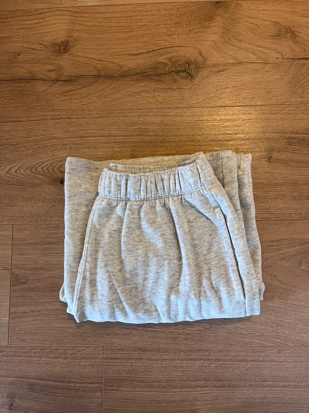 Hollister Grey Sweatpants image indicator(2)