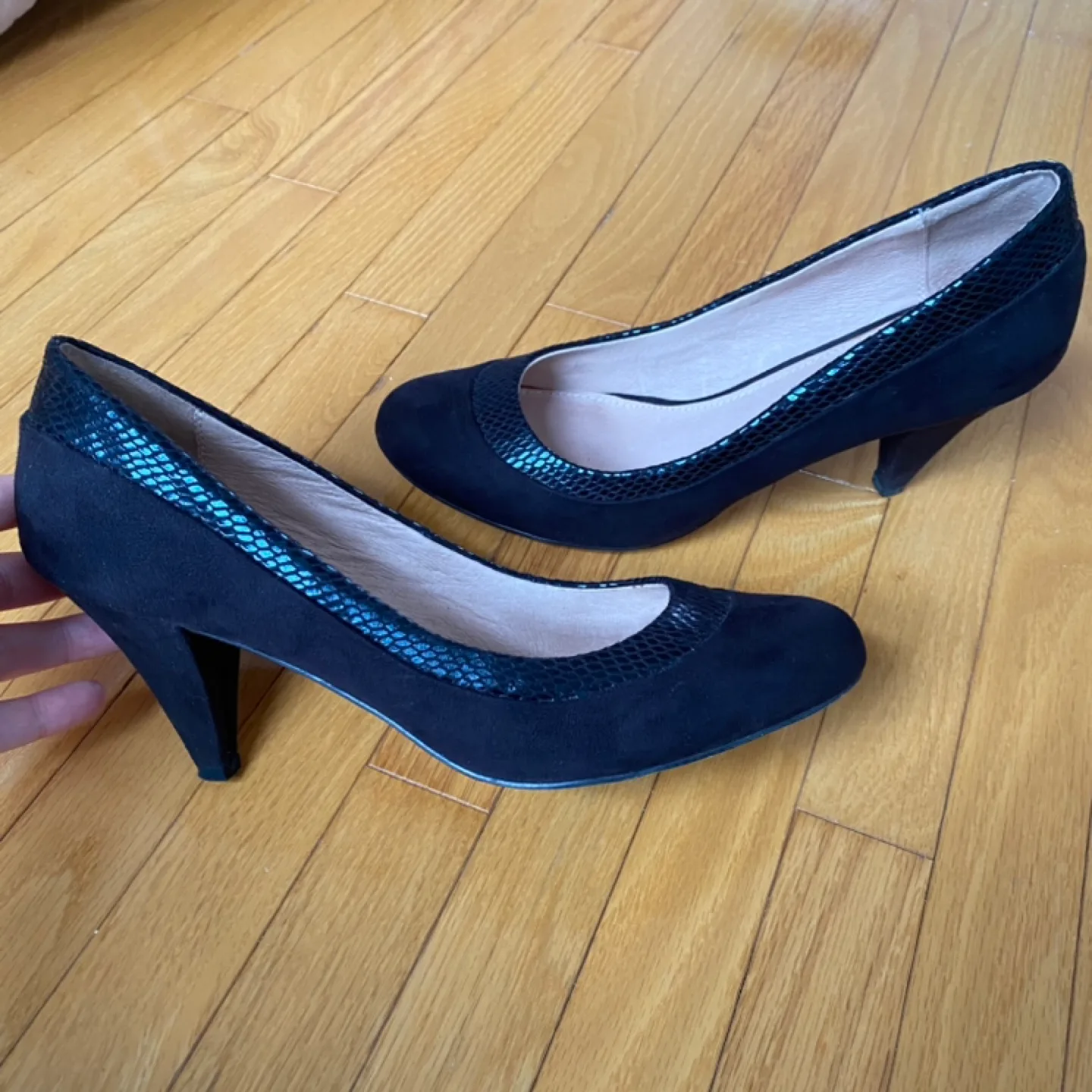 ALDO Black Suede Heels image indicator(6)