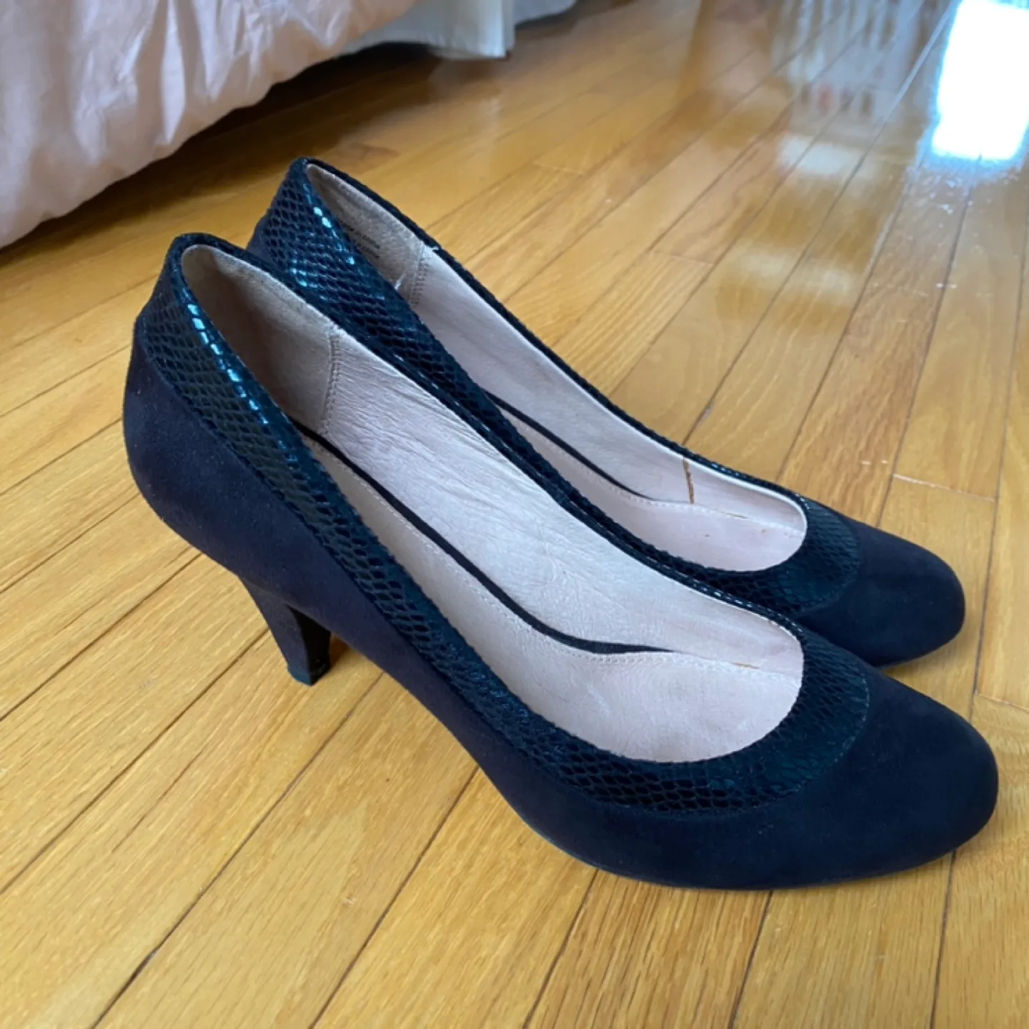 ALDO Black Suede Heels image indicator(3)