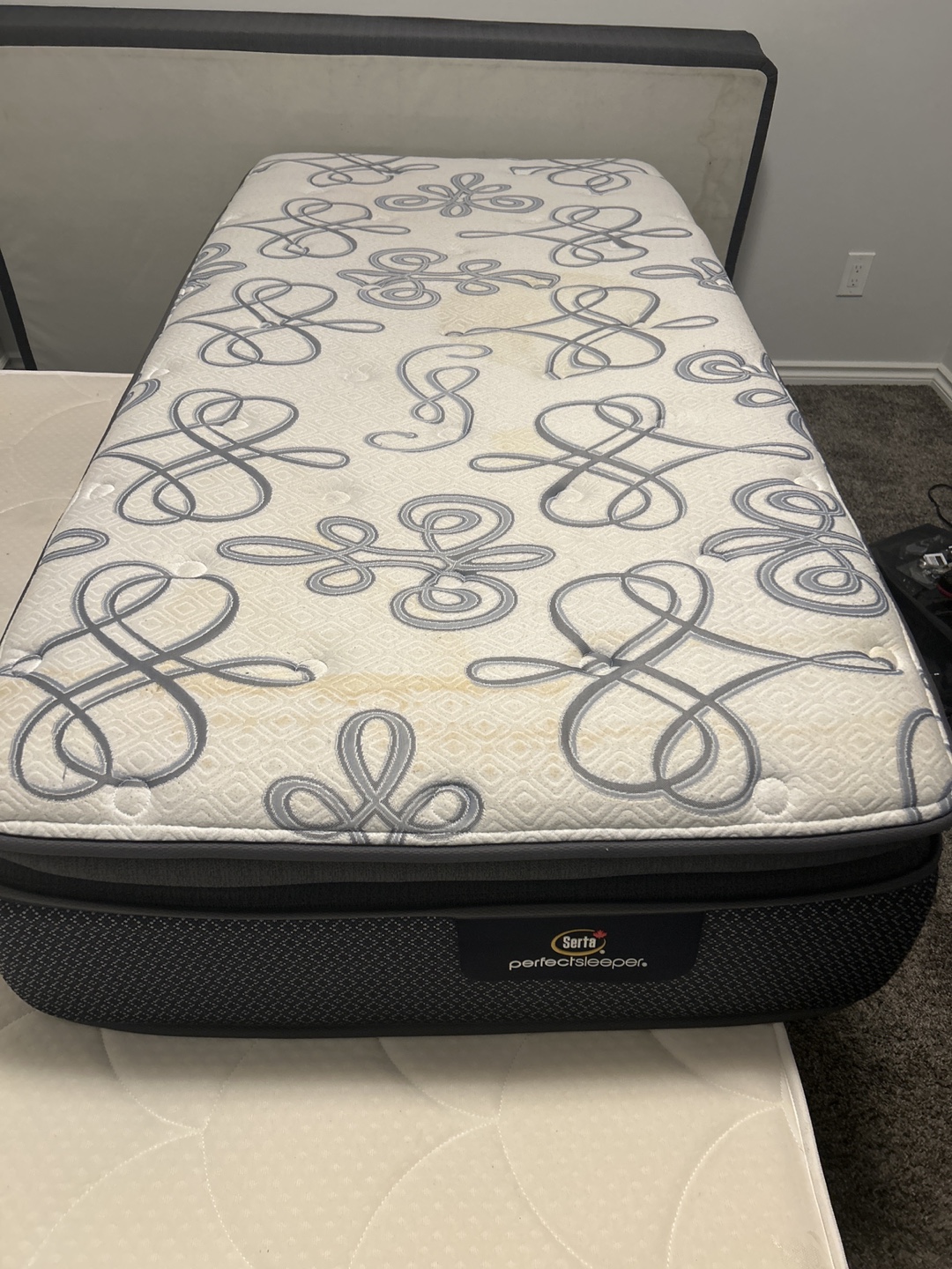 Serta Perfect Sleeper Mattress - Twin XL - photo 3