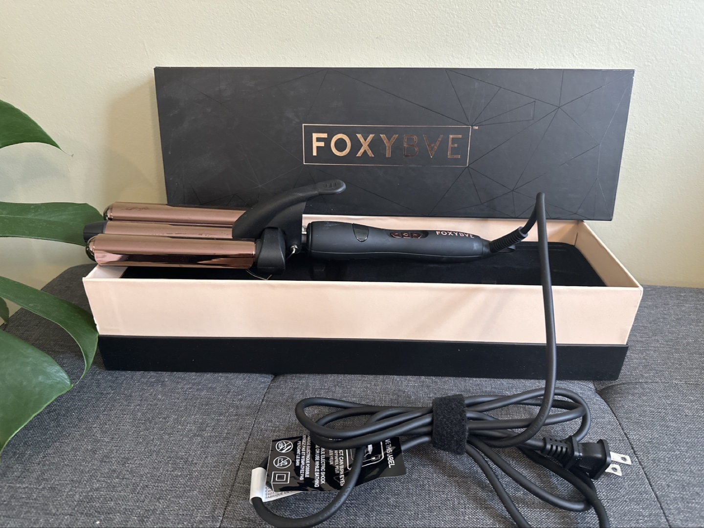 Foxybae Rose Gold Wavy Baby Triple Waver - photo 2