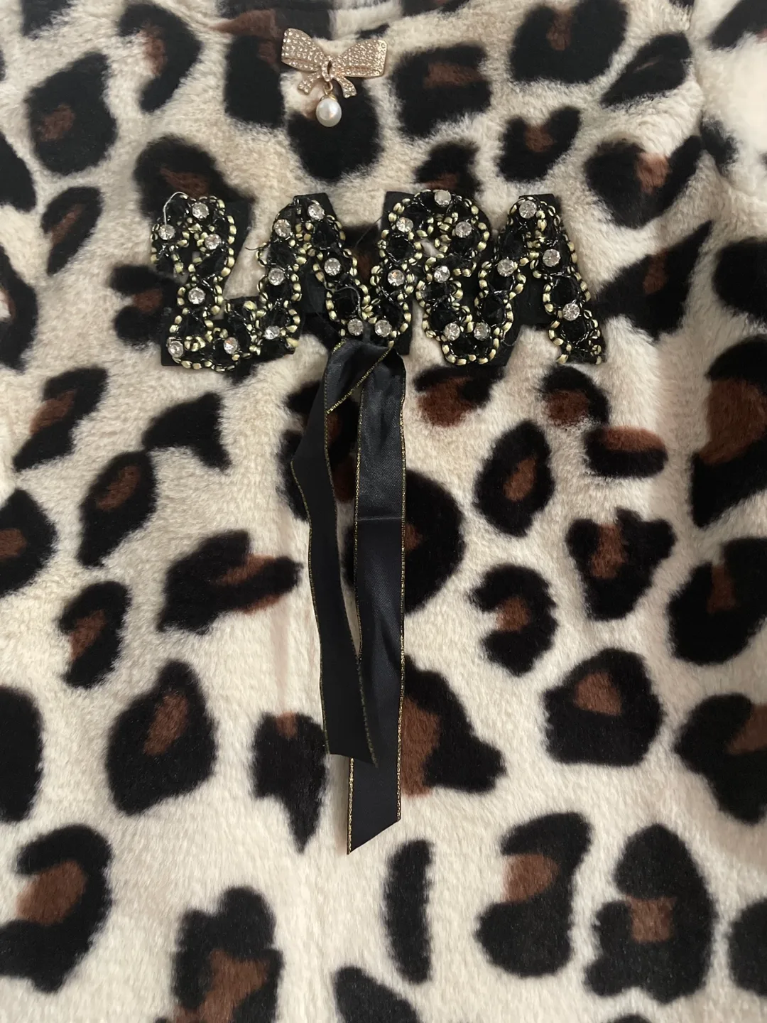 Girls' Leopard Print Fuzzy Sweater for Girls image indicator(3)