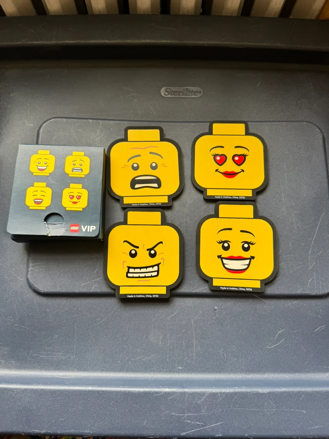 LEGO VIP Coaster Set x4 image indicator(2)