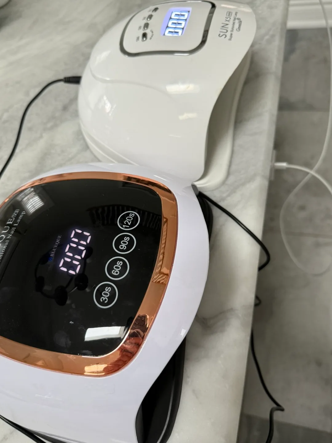 Two UV Nail Lamps - SUN X5 MAX & BLUEO image indicator(2)