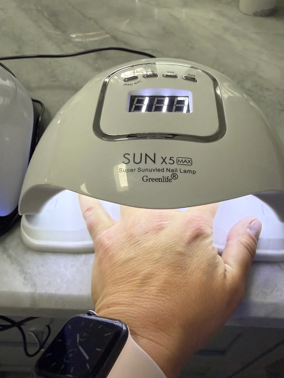 Two UV Nail Lamps - SUN X5 MAX & BLUEO image indicator(3)