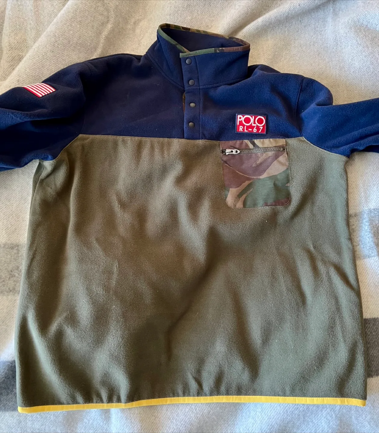 Polo Ralph Lauren RL-67 Camo Fleece Pullover - Size XL image indicator(2)