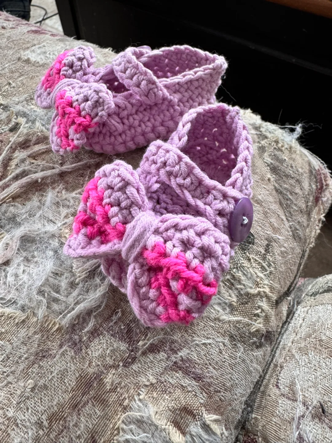 Handmade Crochet Baby Booties image indicator(3)