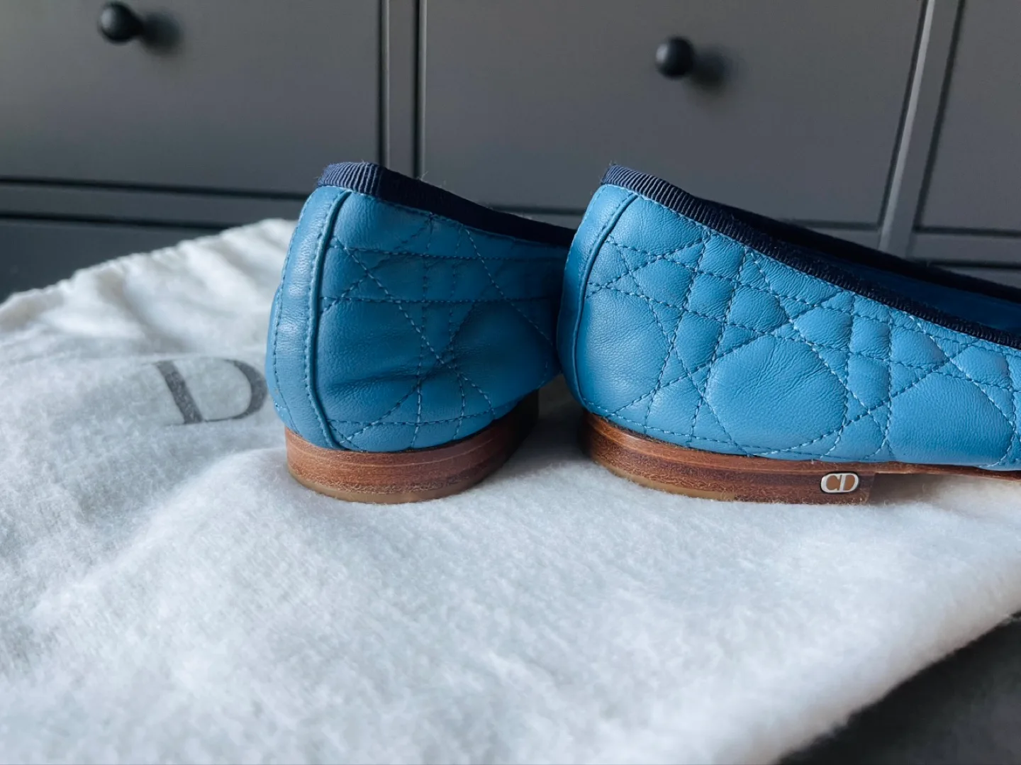 Dior Iconic Cannage Leather Ballet Flats – Size 40.5 image indicator(5)