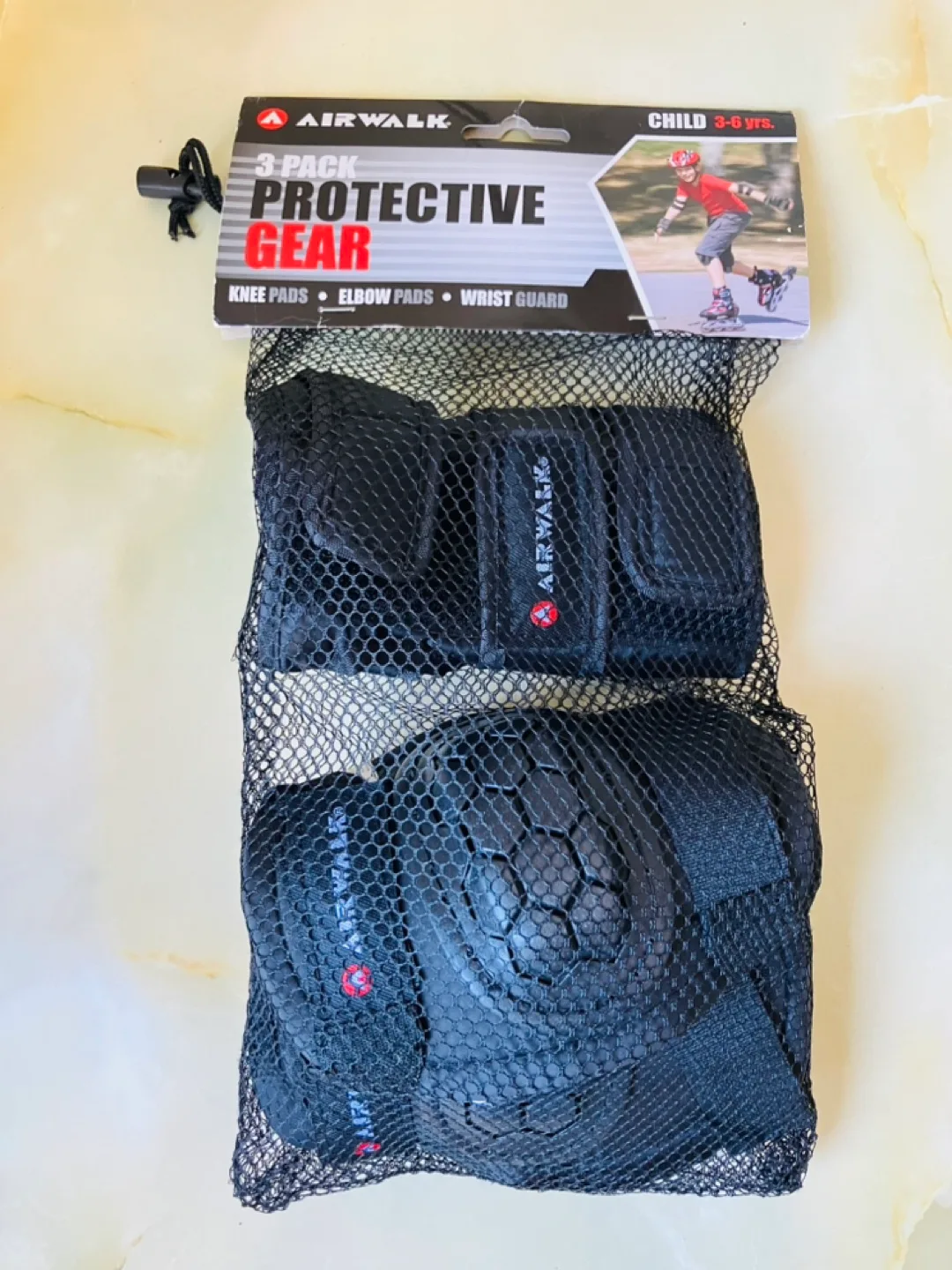 BNIP Protective Knees&Elbows Pads thumbnail