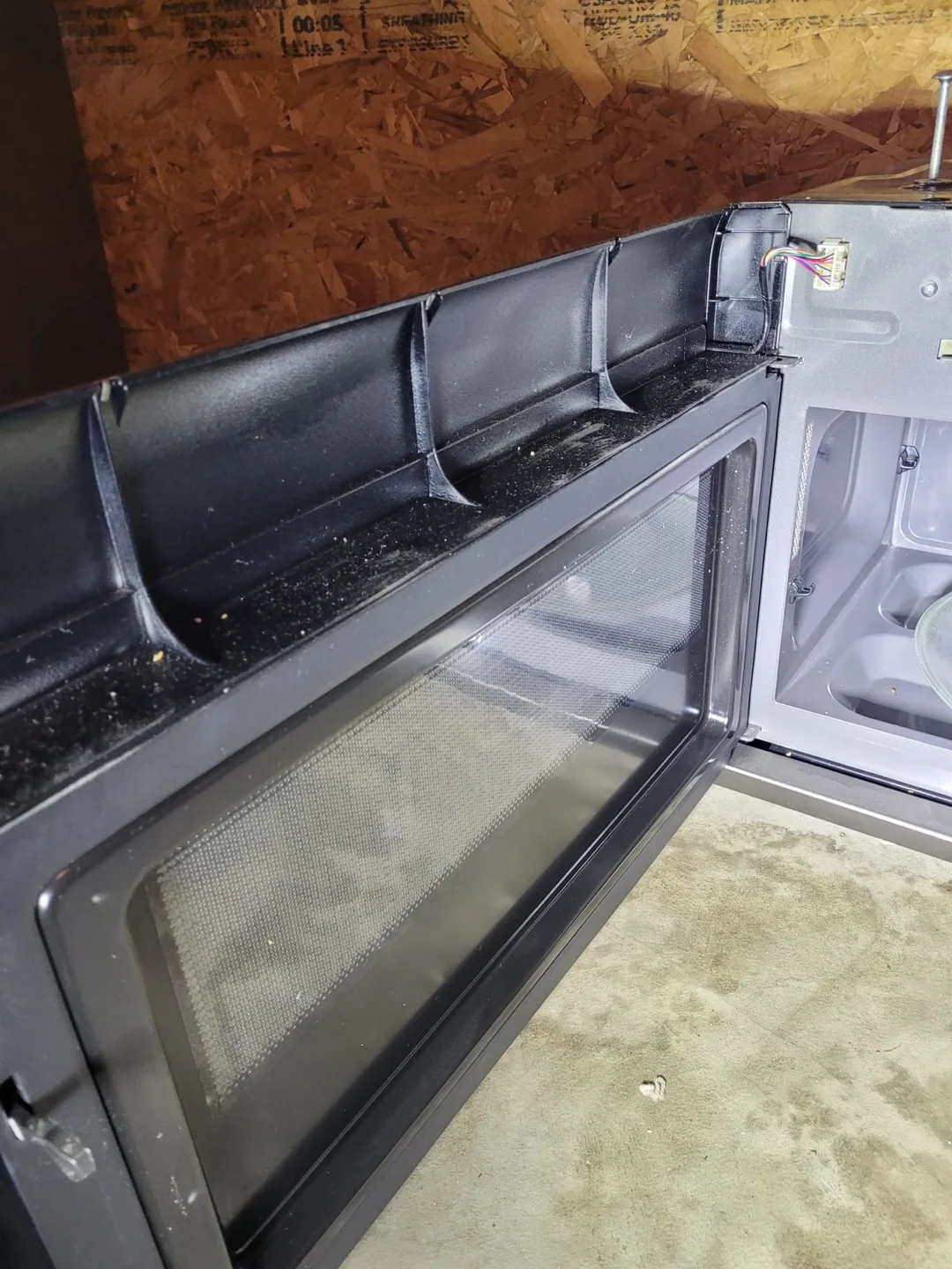 LG Over-the-Range Microwave image indicator(3)