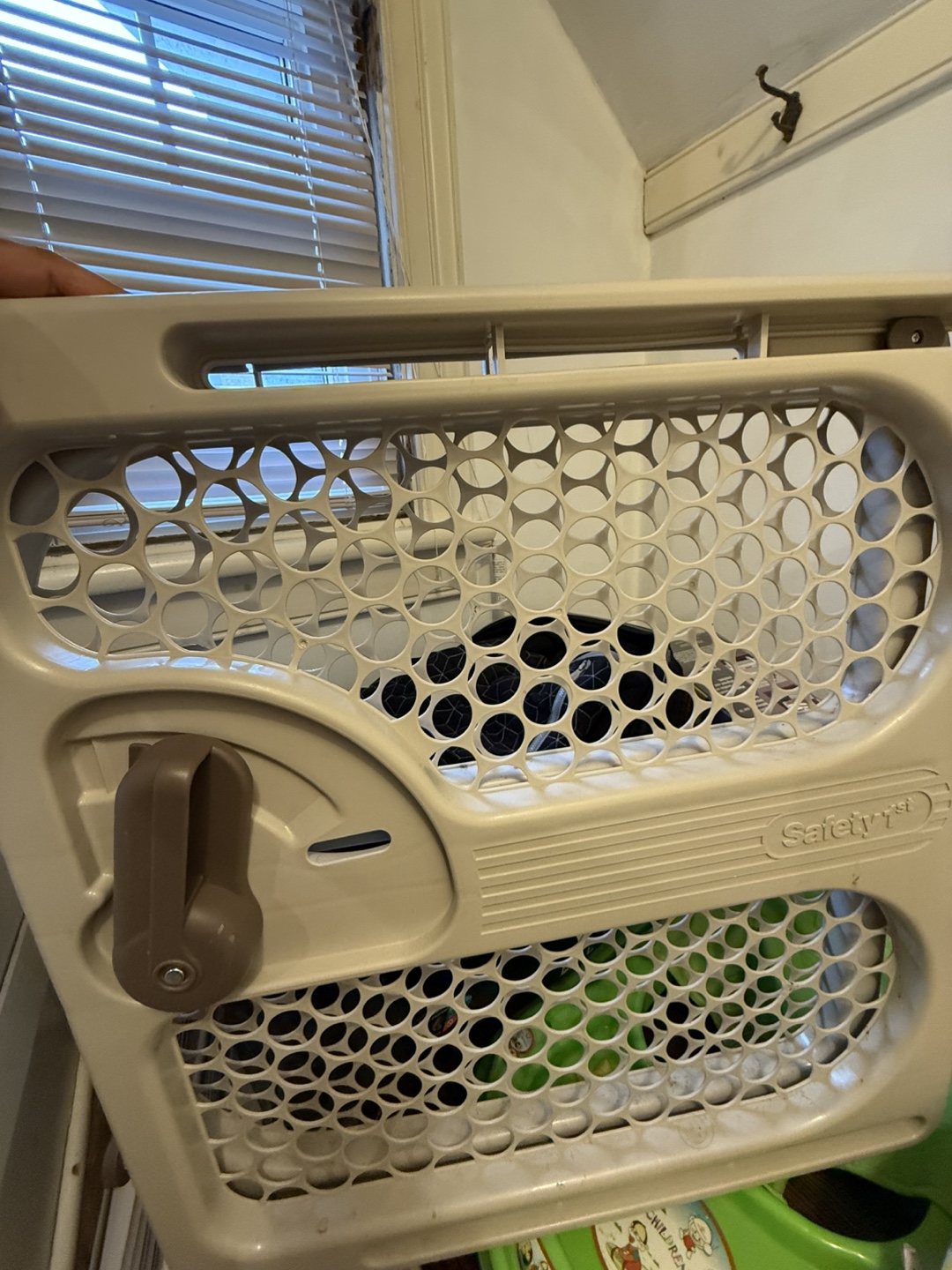 Safety 1st Baby Gate