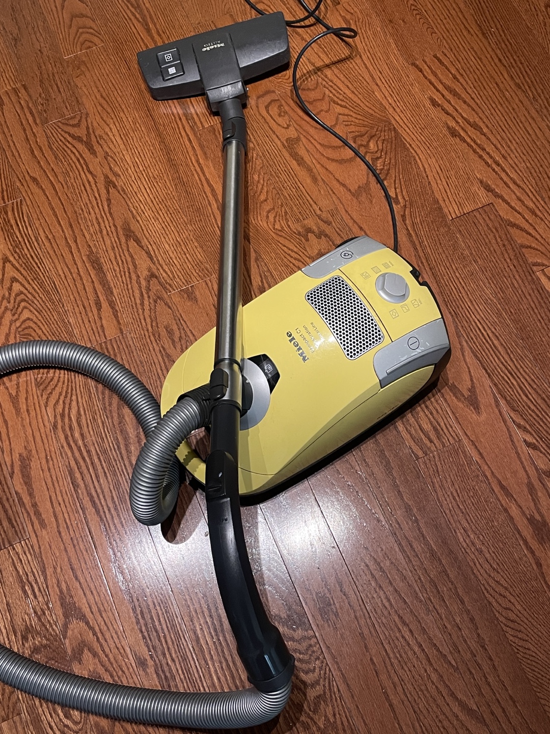 Miele Compact C1 Canister Vacuum Cleaner with Attachments - photo 3