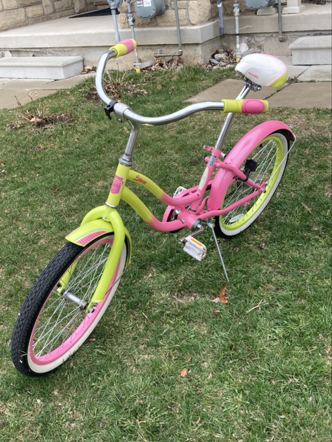 Kulana Cruiser Co. Girls' Bike