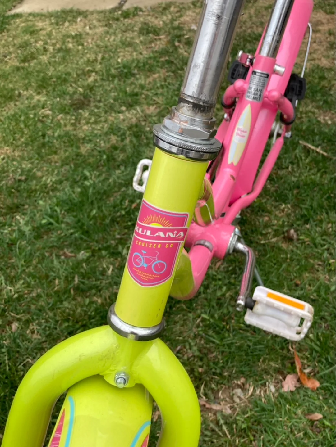 Kulana Cruiser Co. Girls' Bike image indicator(4)