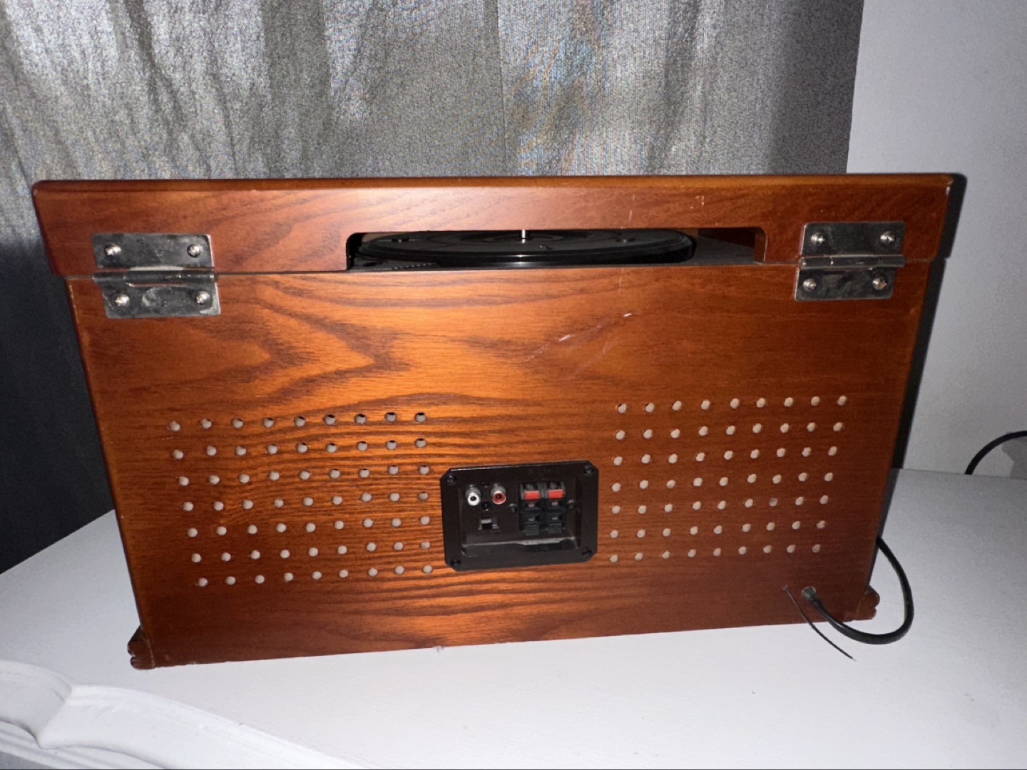 Crosley Vintage-Style Record Player - photo 4