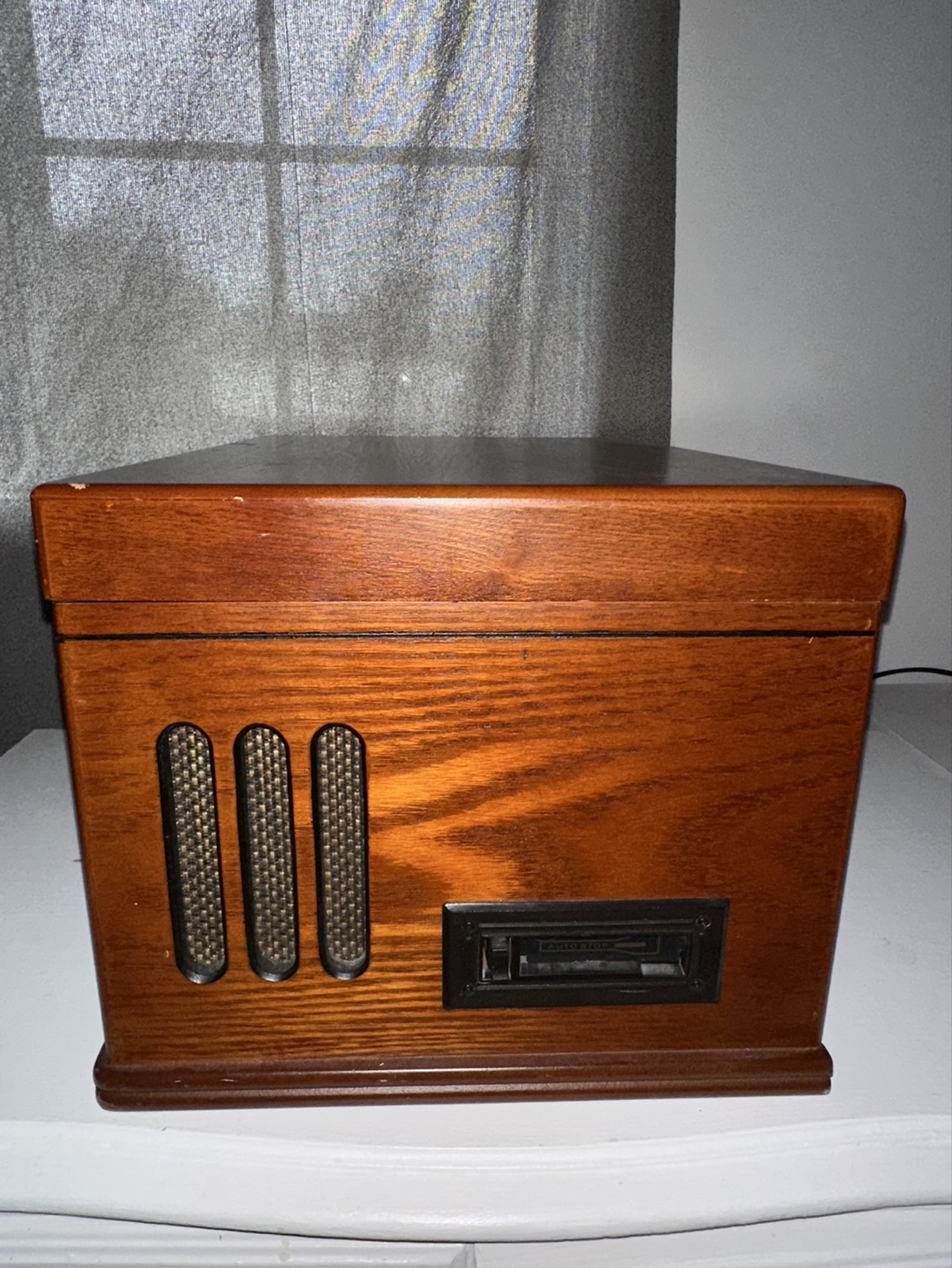 Crosley Vintage-Style Record Player - photo 3