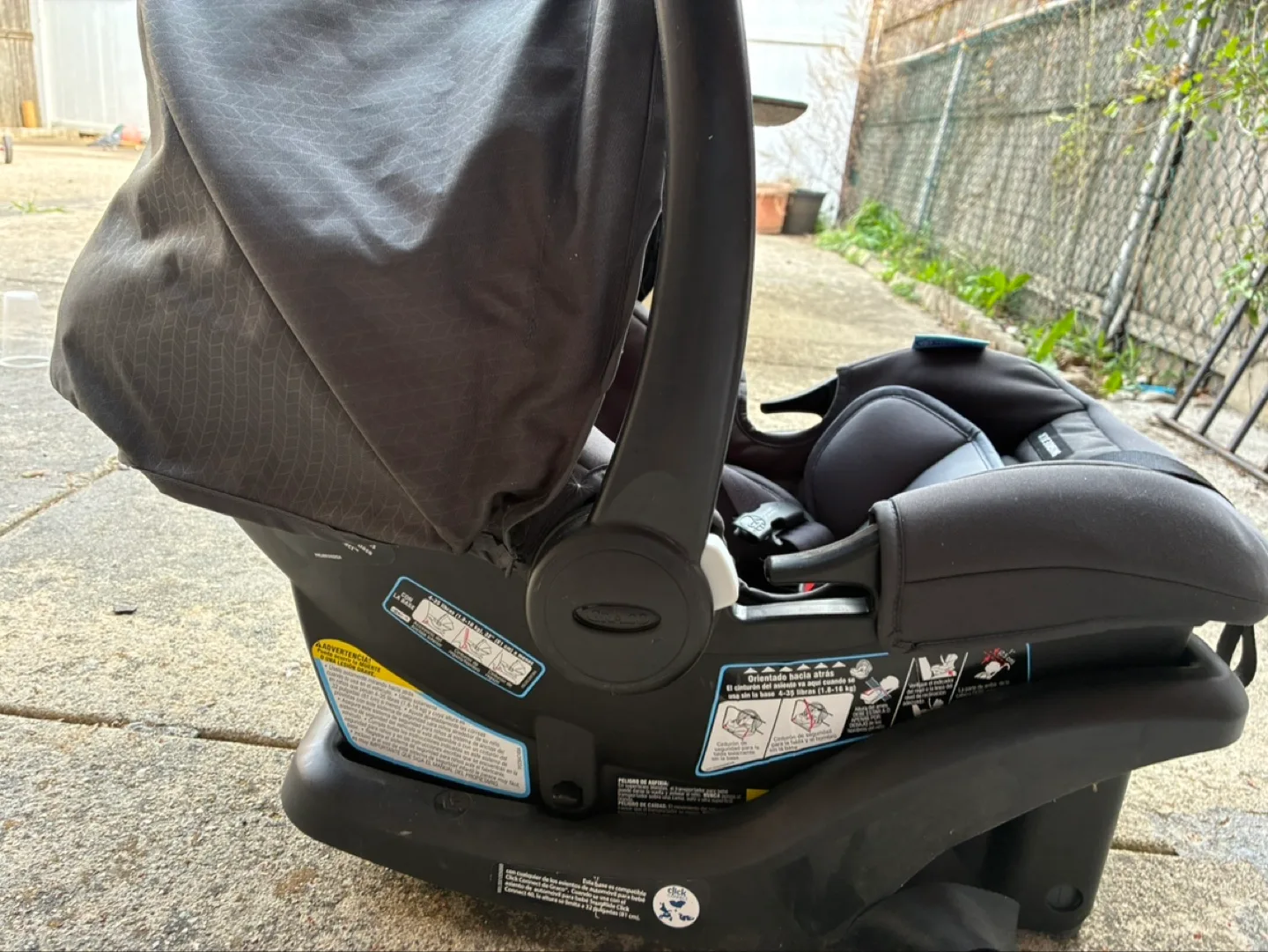 Graco SnugRide 35 LX Infant Car Seat image indicator(2)