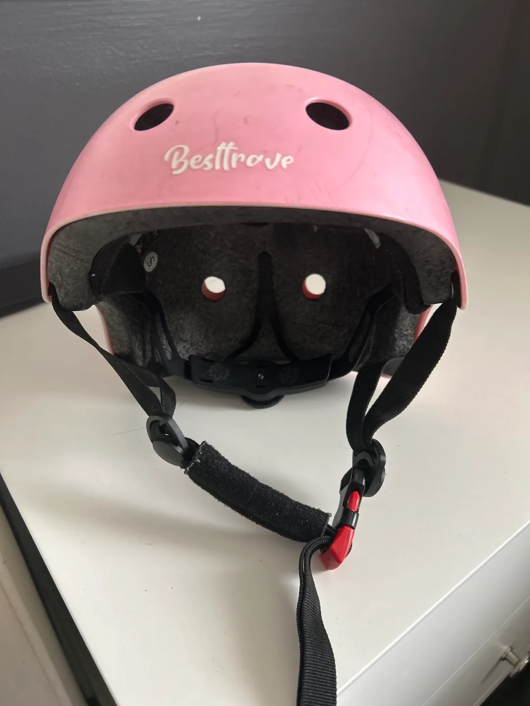 Besttrove Pink Kids Helmet thumbnail