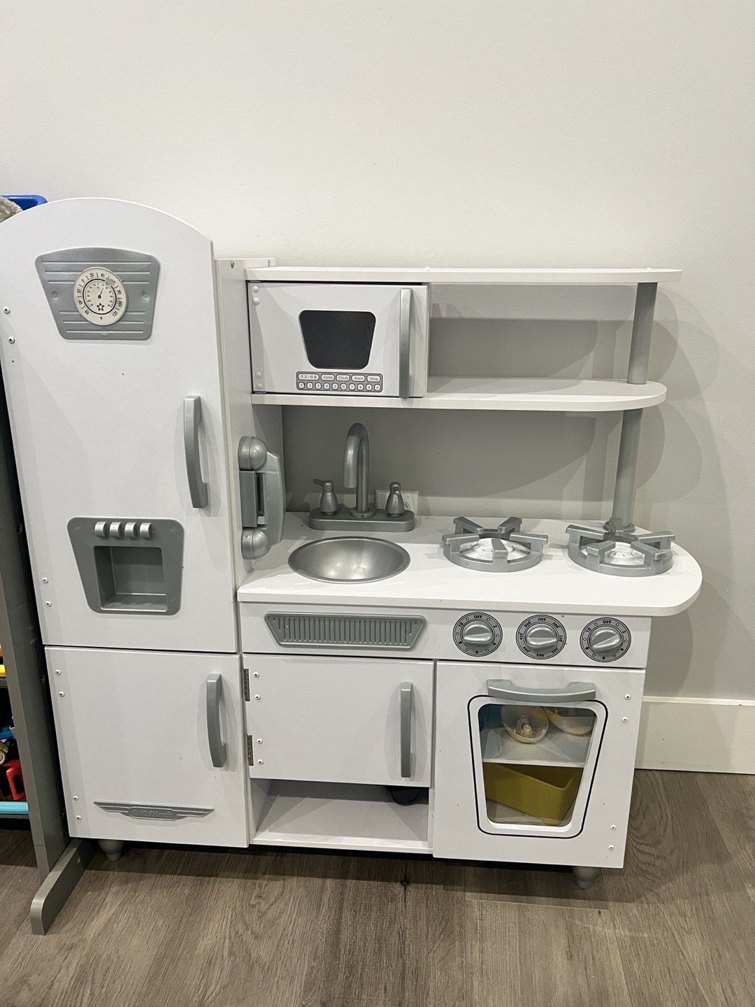 Kid Kraft Play Kitchen Set - photo 2