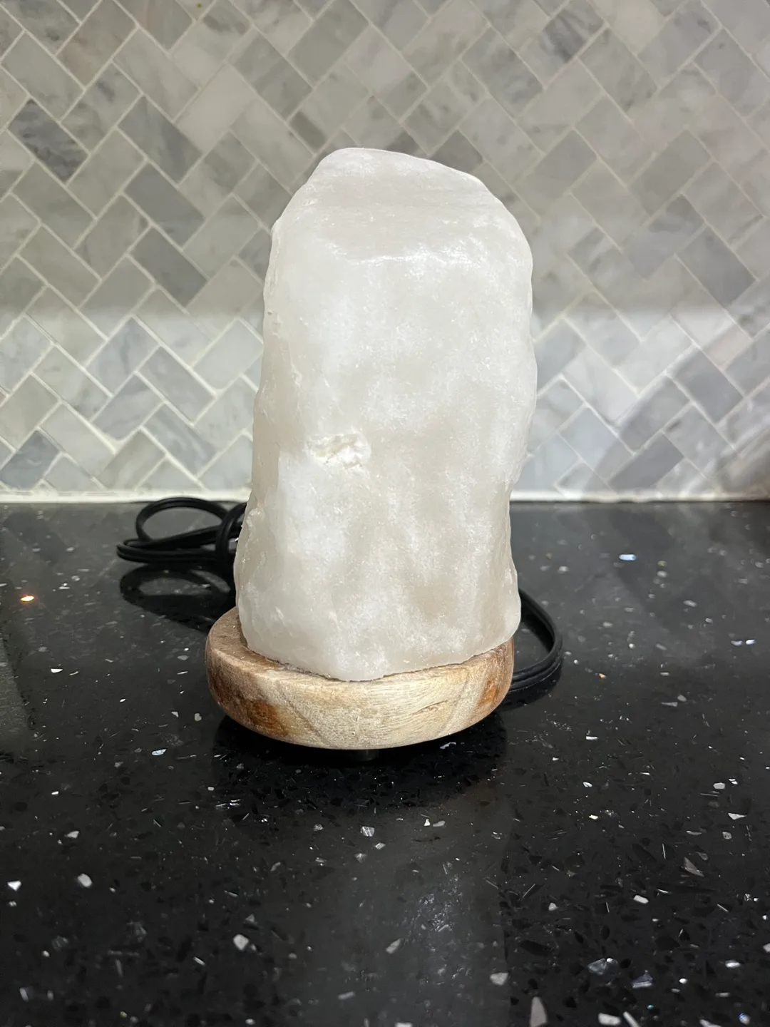 Himalayan Salt Lamp - Natural Crystal Night Light image indicator(2)