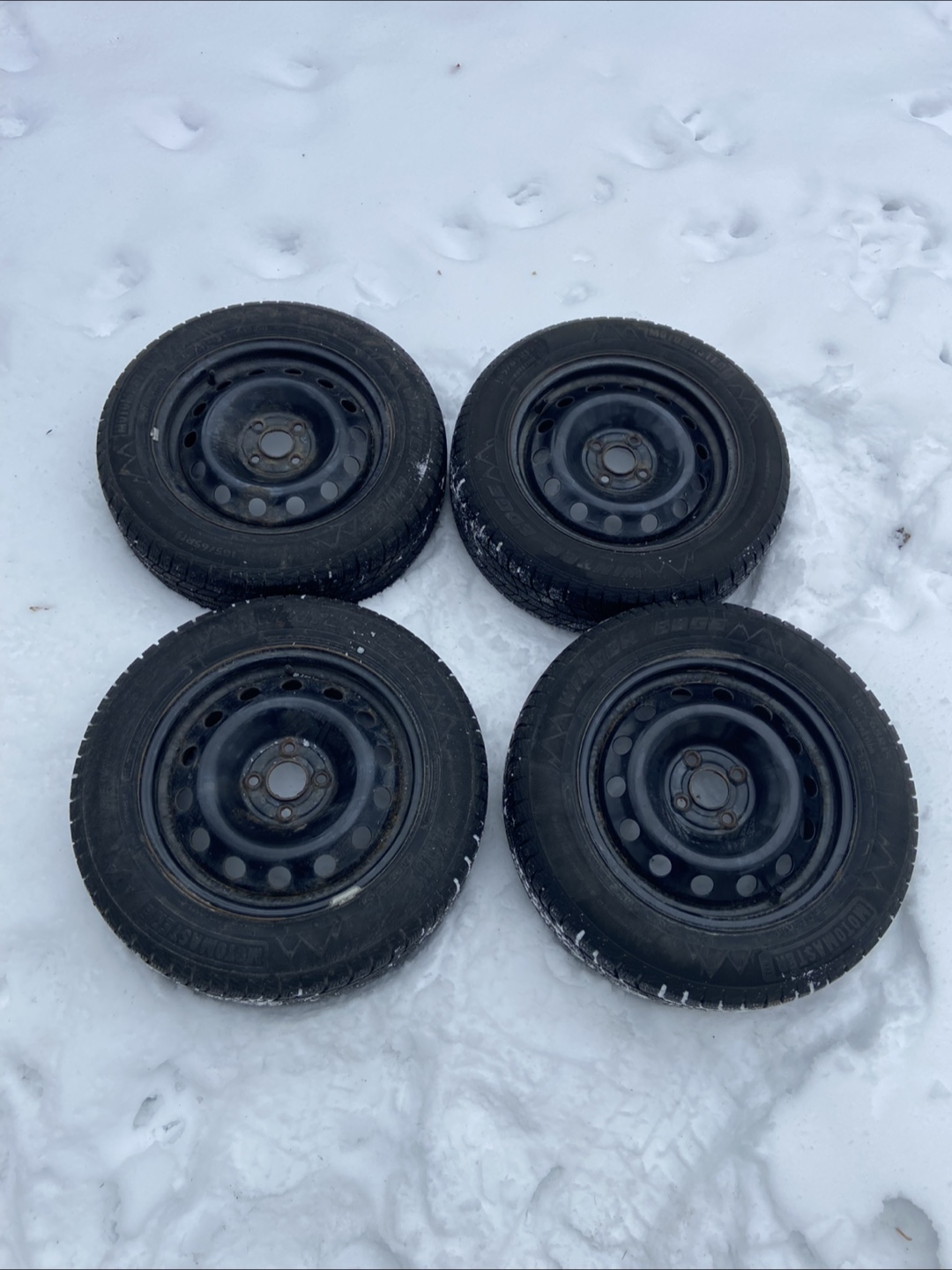 Used Honda Civic 185/65R15 Winter Tires with Steel Rims