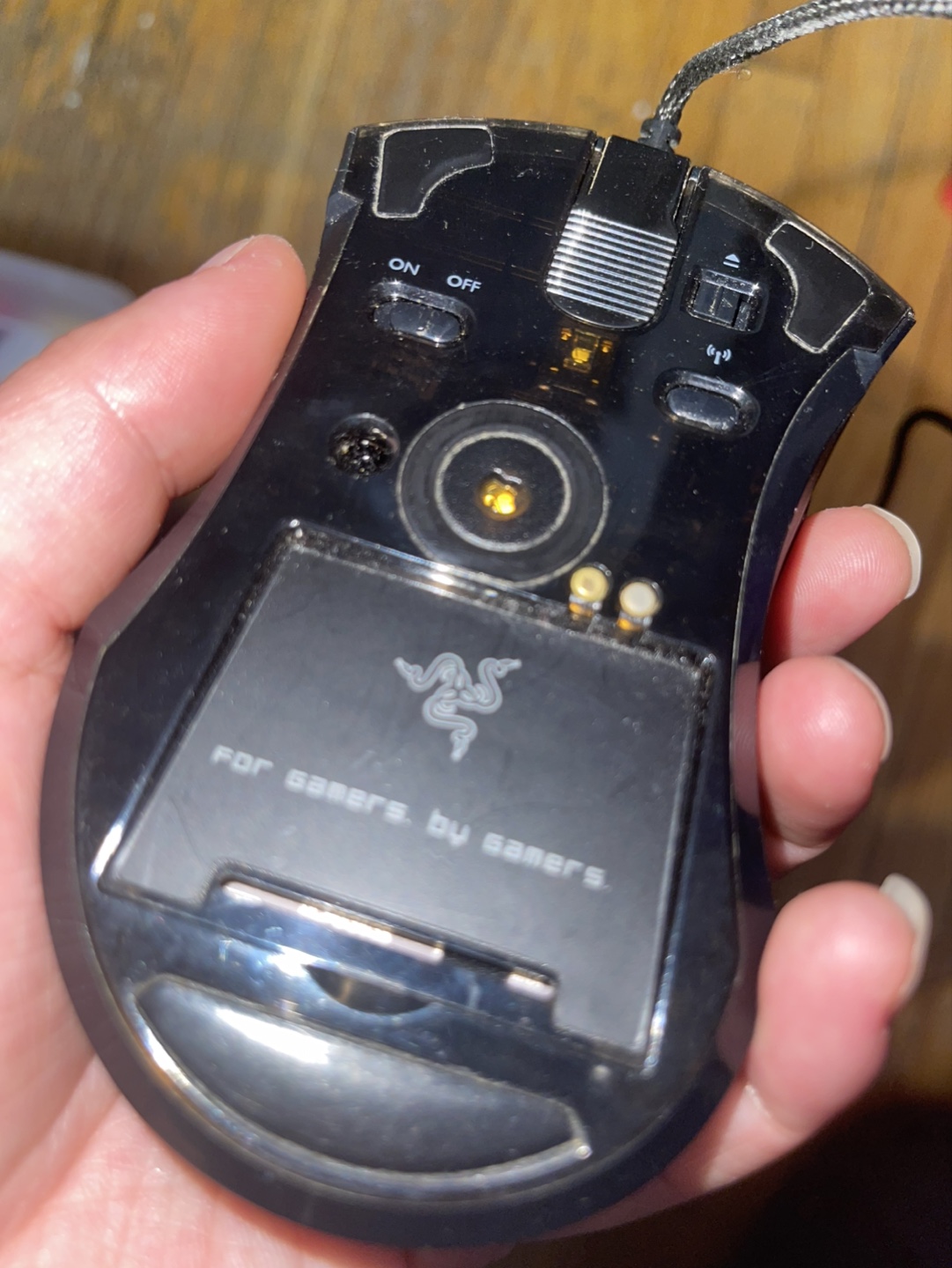 Razer Mamba Wireless Gaming Mouse with Charging Dock - photo 5