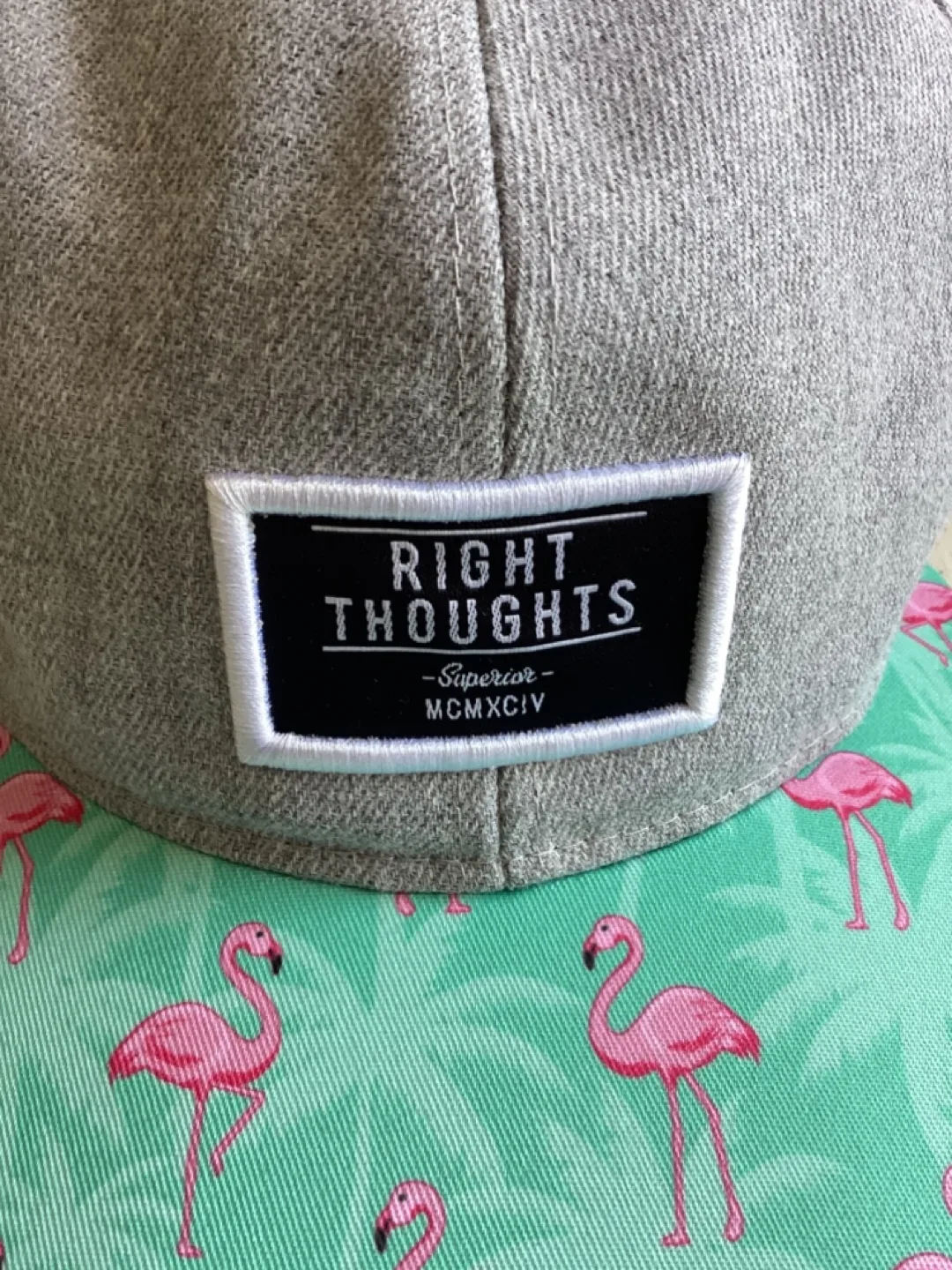 MENS URBAN HERITAGE T-SHIRT & BASEBALL CAP image indicator(7)