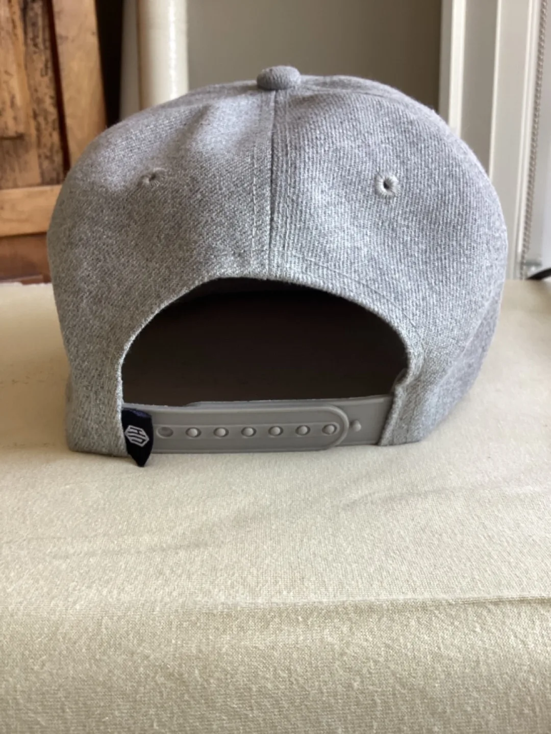 MENS URBAN HERITAGE T-SHIRT & BASEBALL CAP image indicator(8)