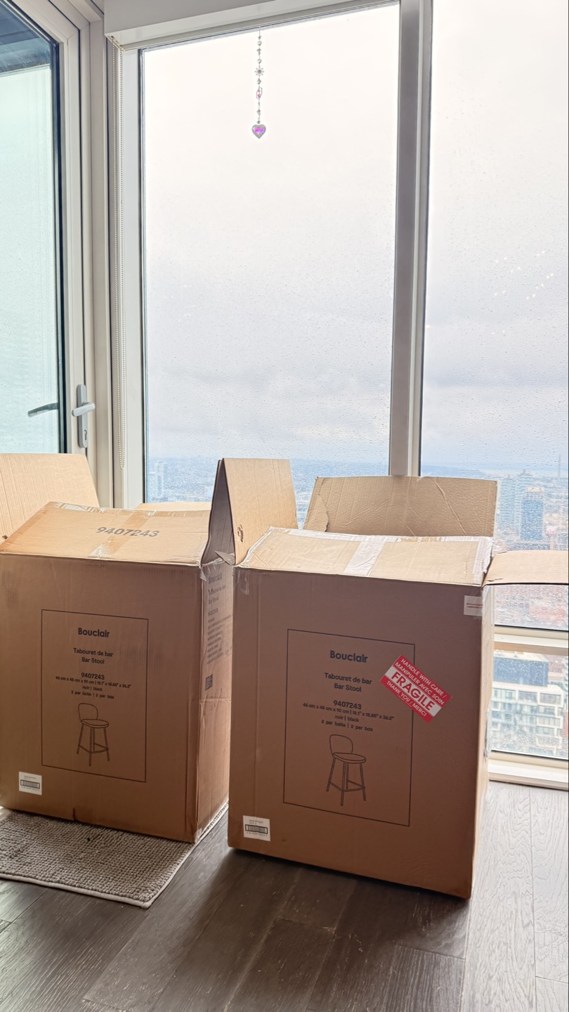 2 Sturdy Moving Boxes – 26” x 21”
