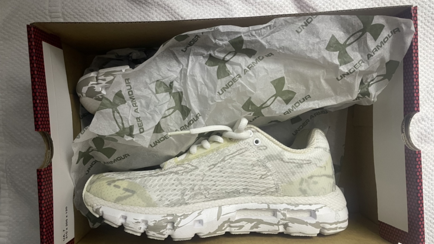 Under Armour Hovr Infinite Camo Running Shoes - Women's Size 7.5 - photo 2