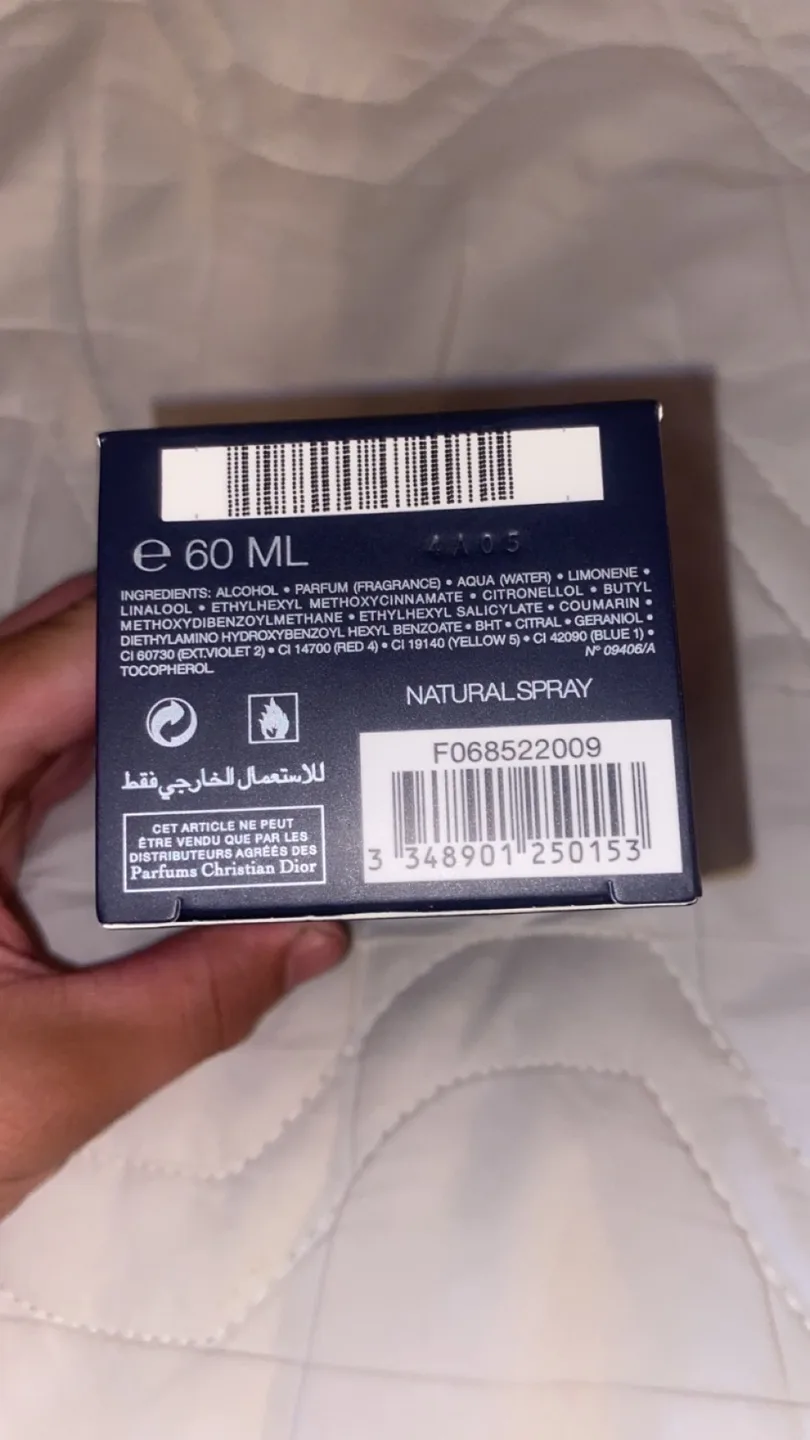 Dior Sauvage Eau De Toilette Spray 2 fl oz image indicator(6)