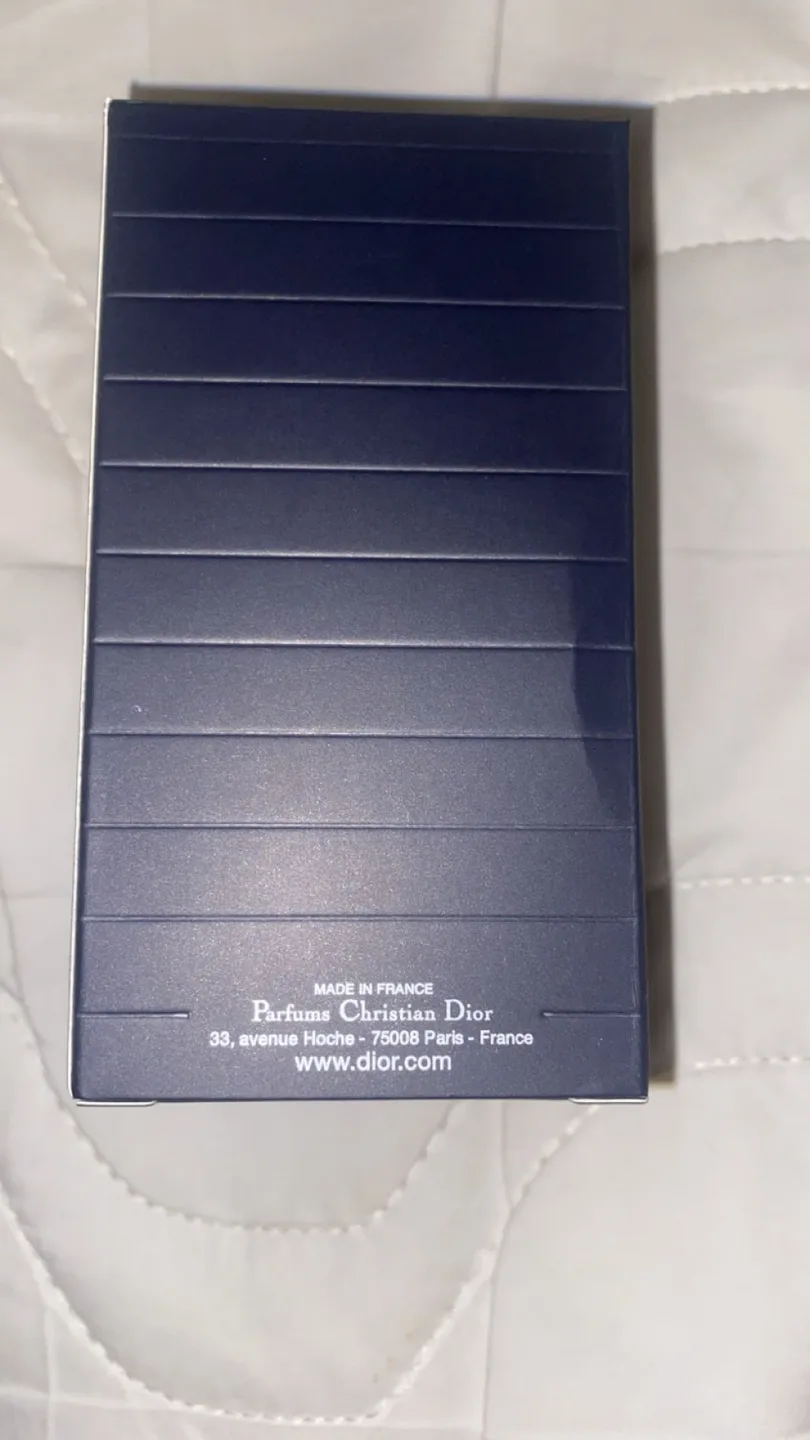 Dior Sauvage Eau De Toilette Spray 2 fl oz image indicator(7)