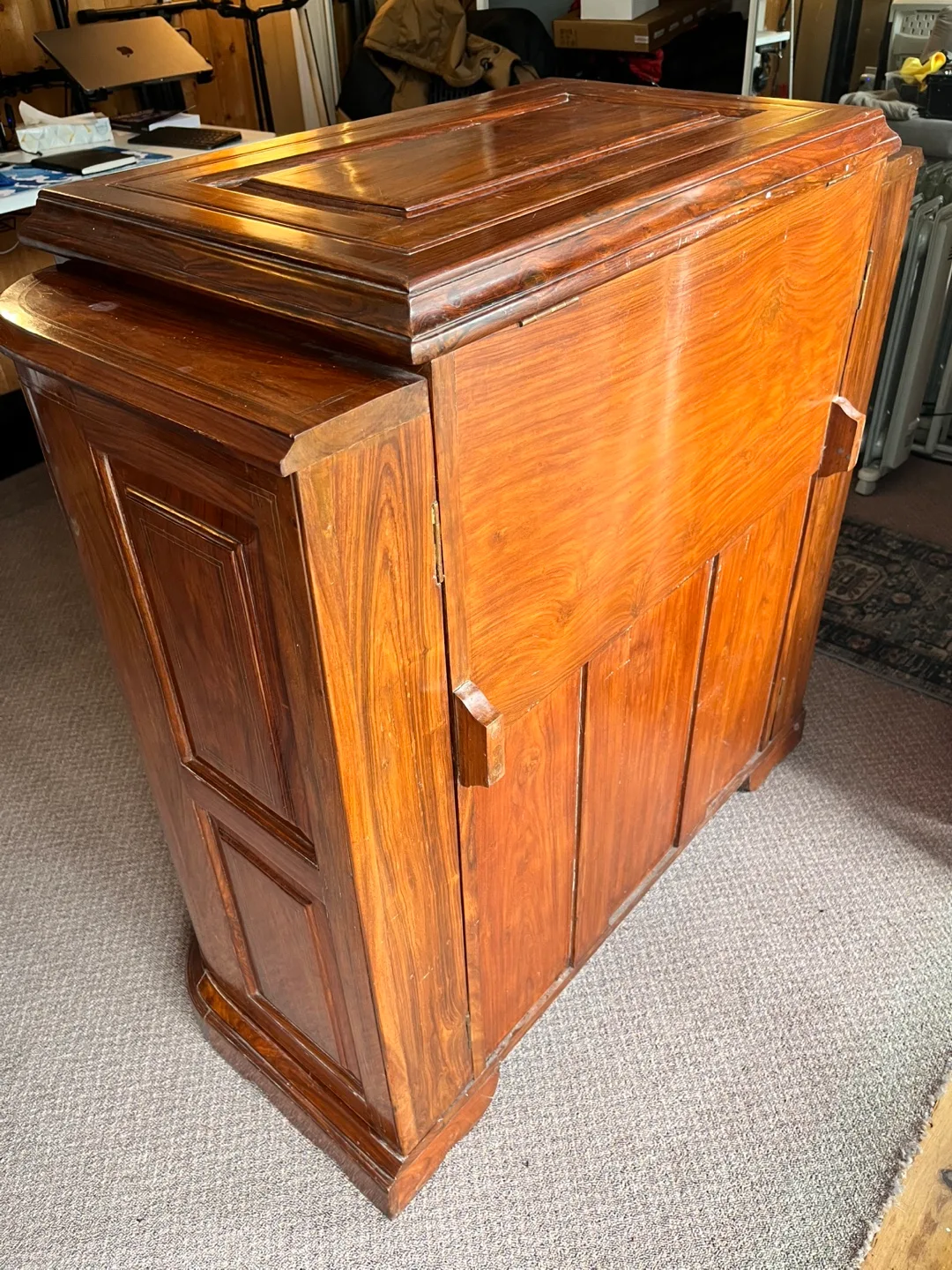 Antique Rosewood Bar Cabinet image indicator(5)