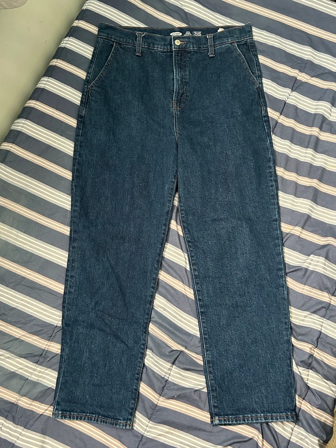 Old Navy Women's Dark Wash Straight Leg Jeans thumbnail