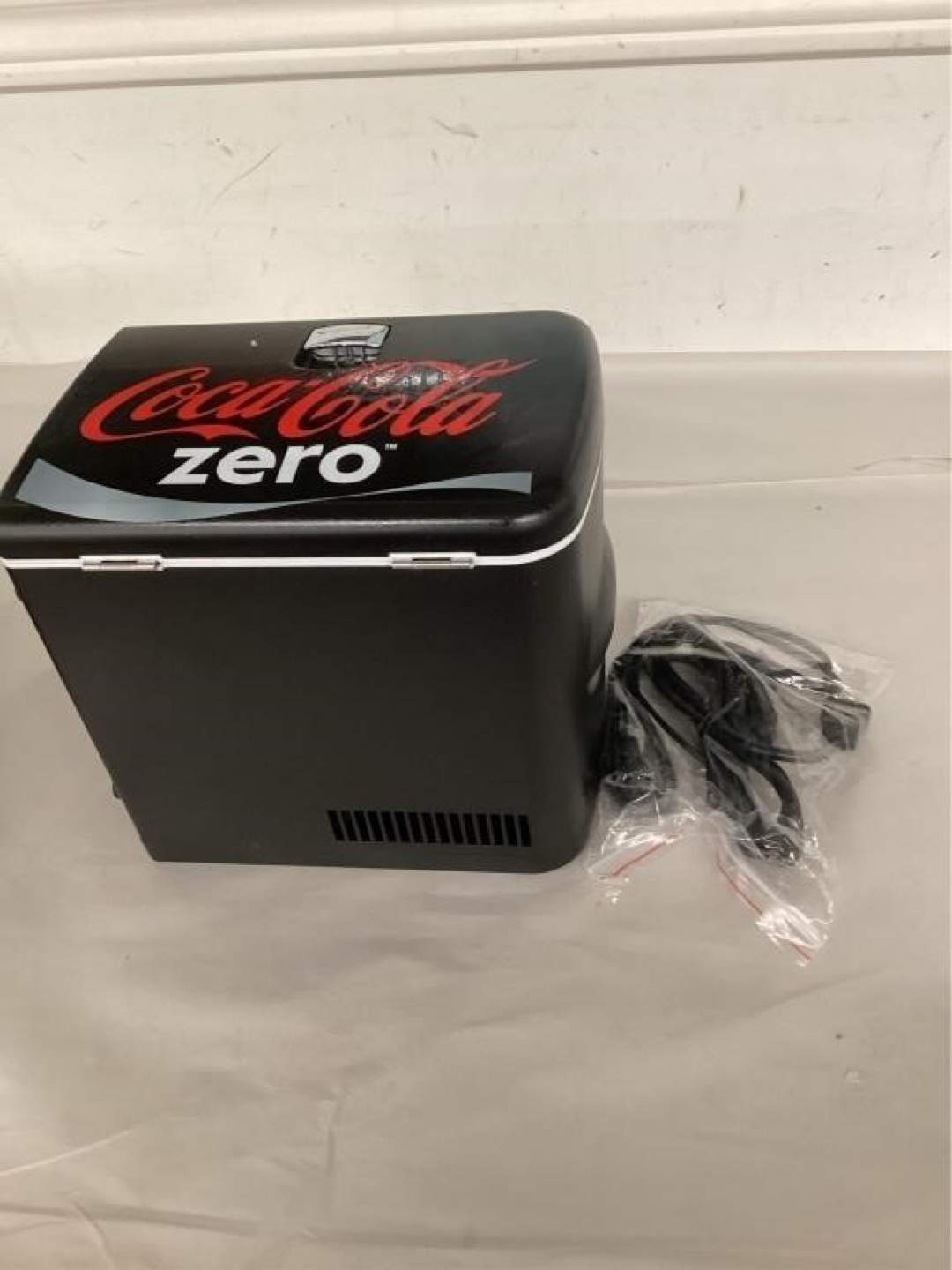 Coca-Cola Zero Mini Fridge