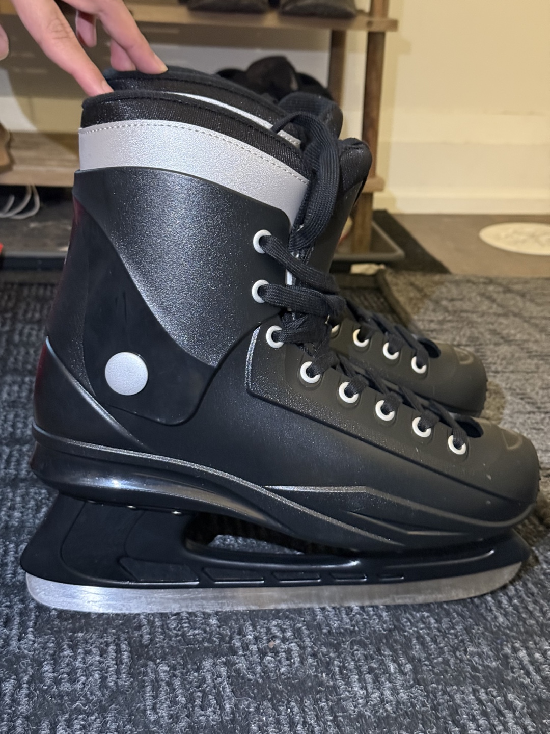 Hockey Skates - Size 43