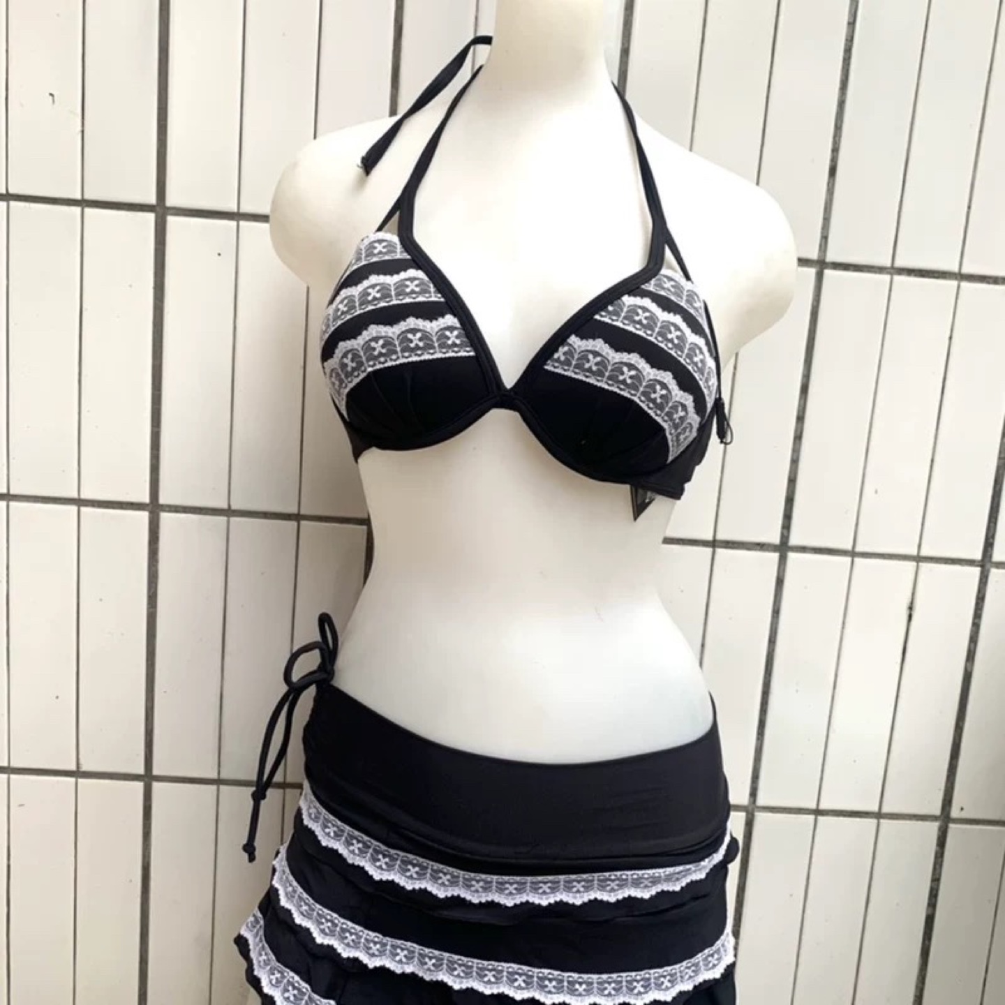 Lace Trim Bikini Set with Skirt - photo 5