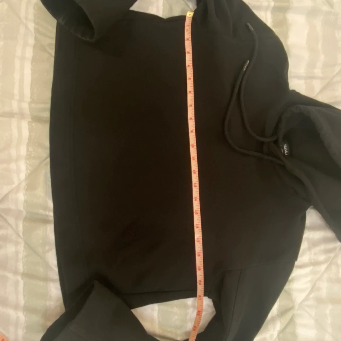 Small women’s Talula cropped hoodie image indicator(4)