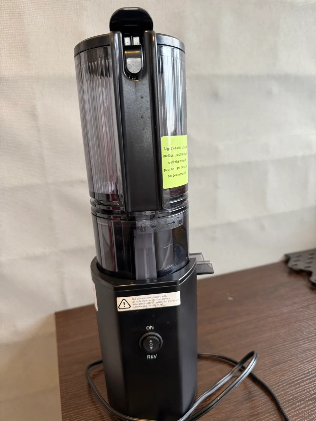 Canoly Masticating Juicer - open Box image indicator(8)