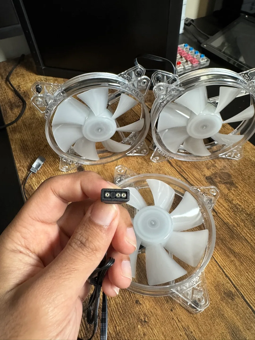 3x  Clear PC Case Fans with Connectors image indicator(4)