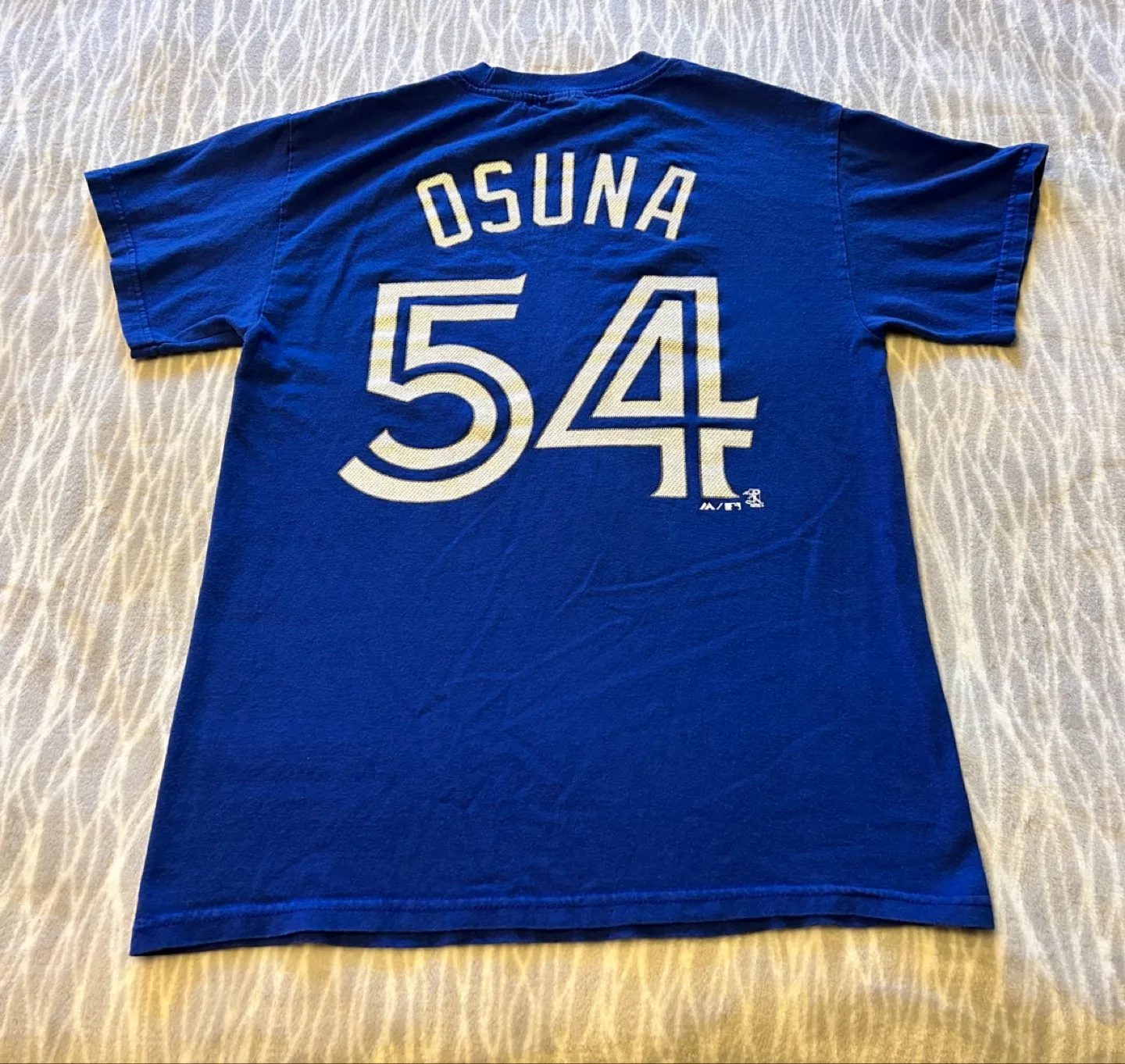✨✨Vintage Toronto Blue Jays Roberto Osuna #54 Majestic T-Shirt image indicator(3)