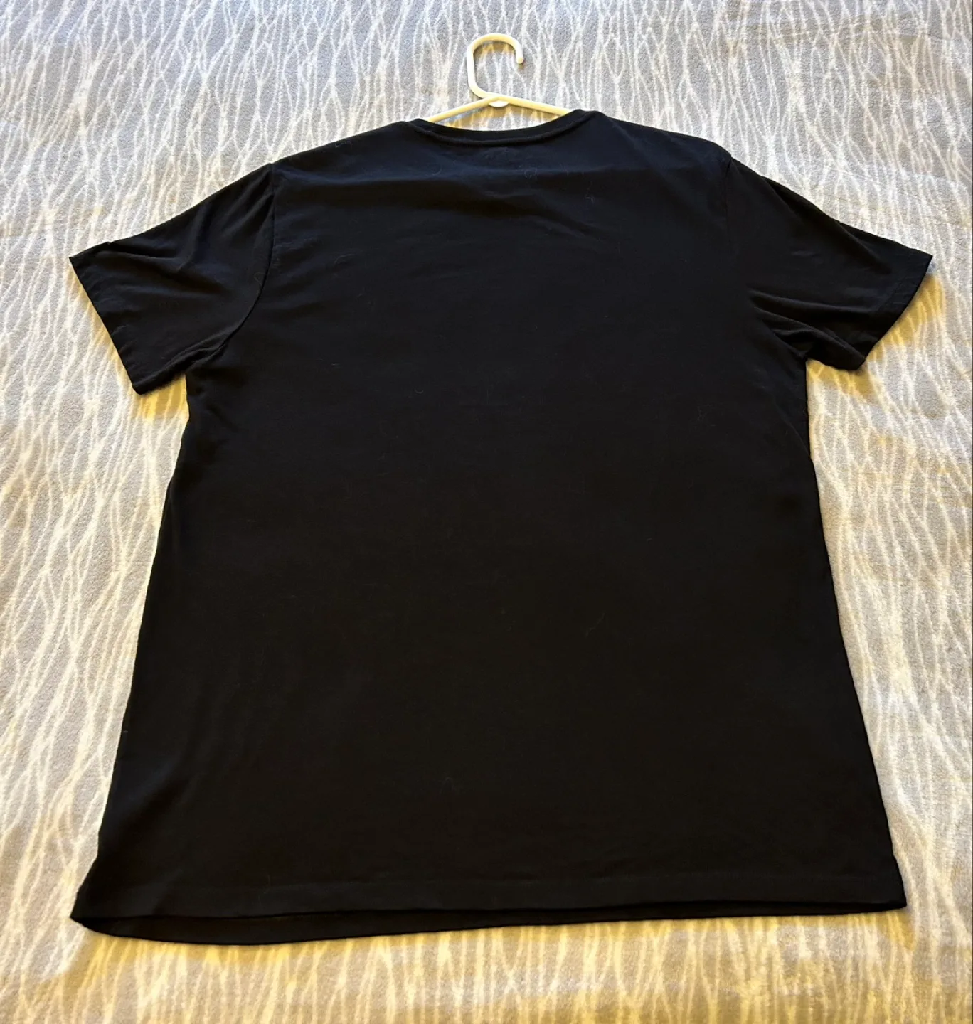 ✨✨Old Navy Boy’s Graphic T-Shirt, Size Large image indicator(2)