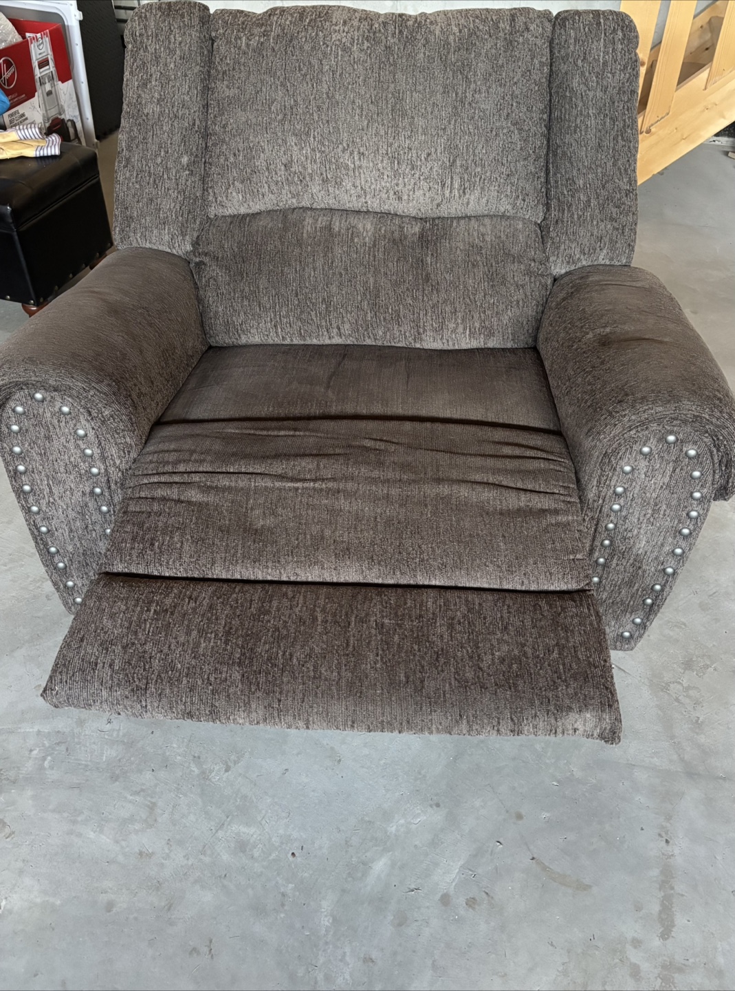 Reclining armchair