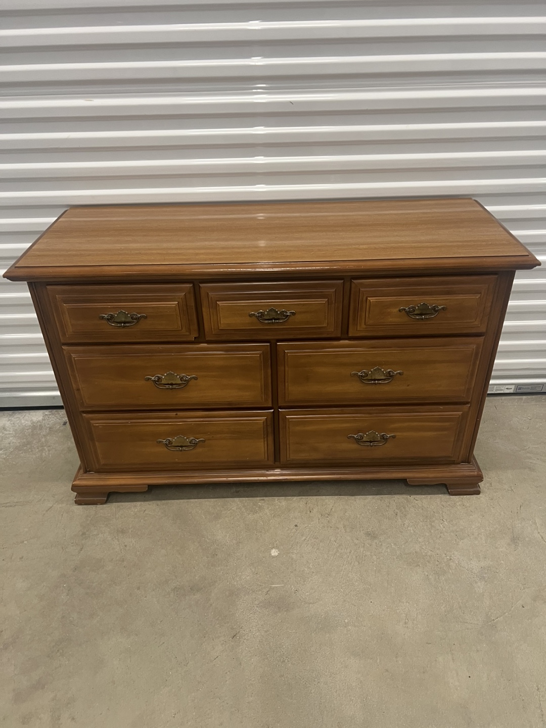 Wood Dresser with 7 Drawers - photo 3