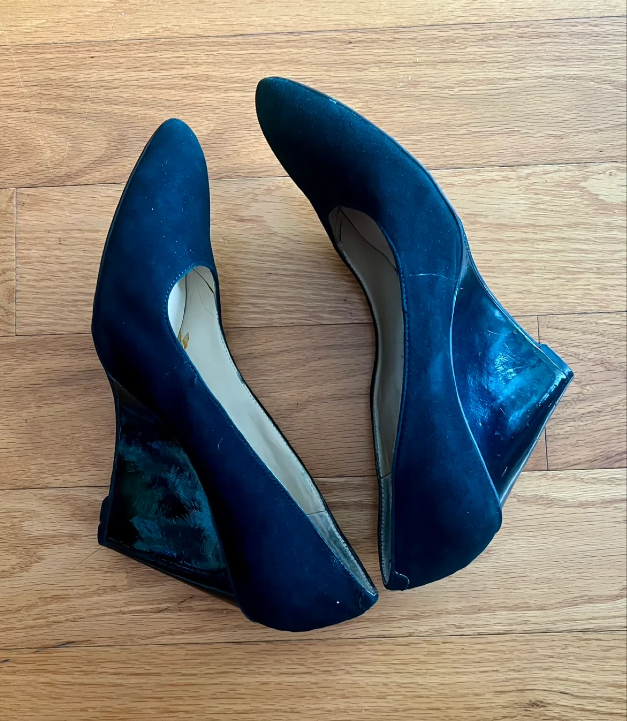 Nine West Black Suede Wedge Heels - Size 9.5 image indicator(3)