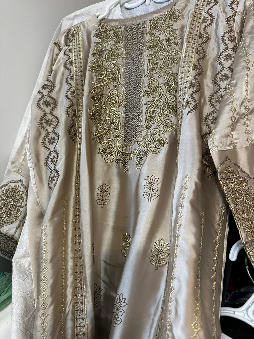 Beige embroidered kurta thumbnail