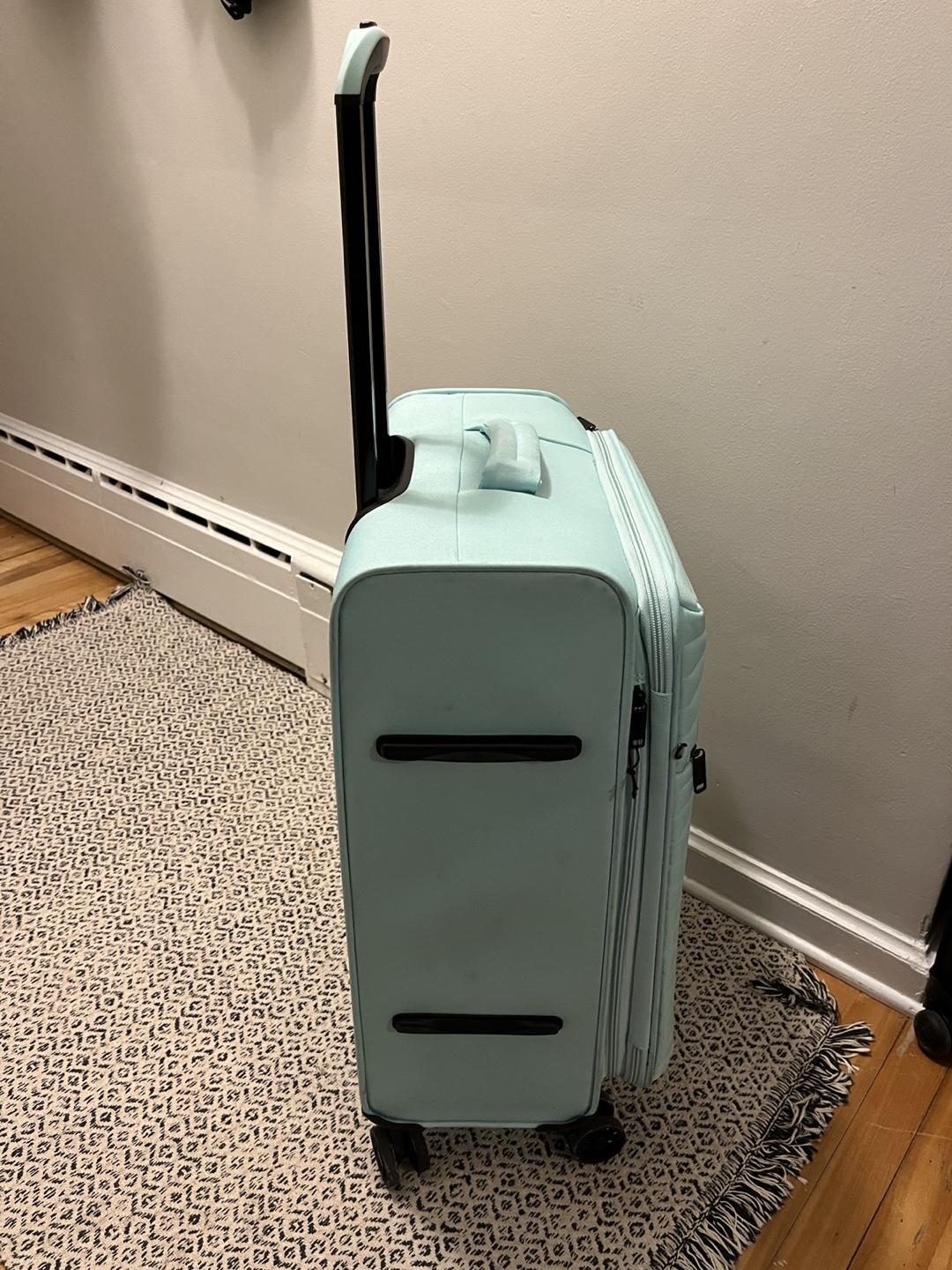 It Luggage Teal Carry-On Suitcase - photo 4
