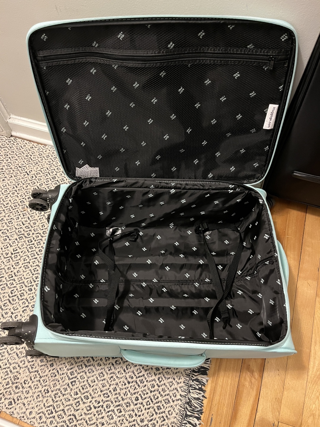 It Luggage Teal Carry-On Suitcase - photo 5