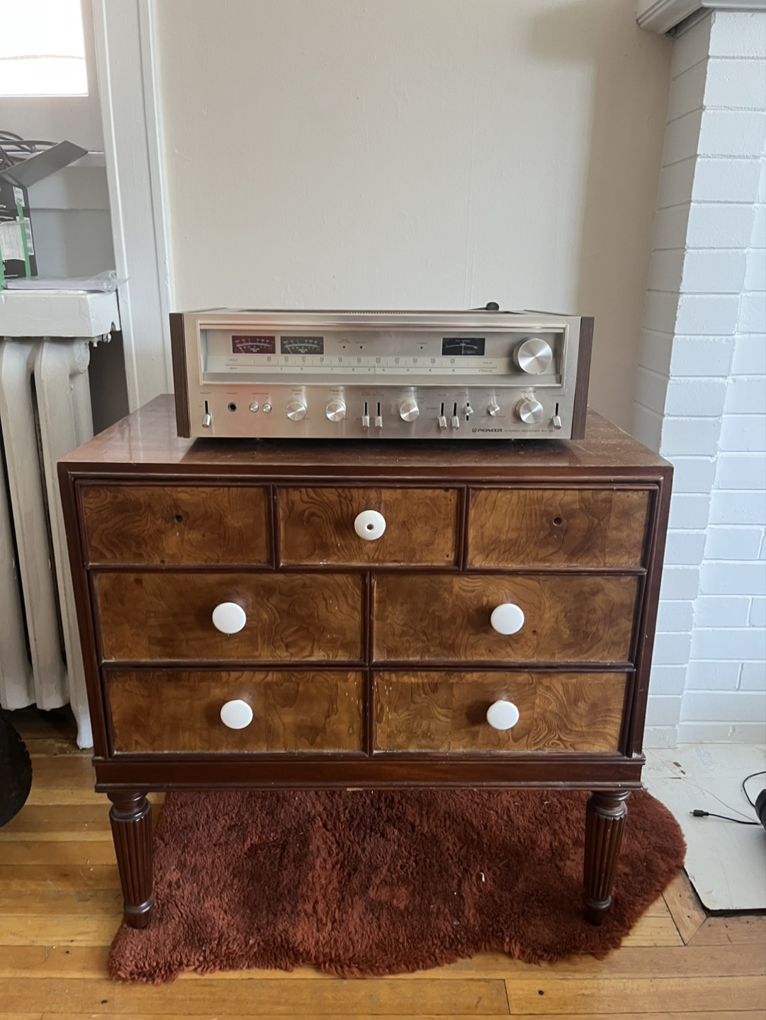 Vintage Chest & Vintage Pioneer Stereo Receiver SX-780