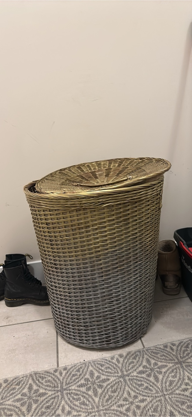 Wicker Laundry Basket with Lid